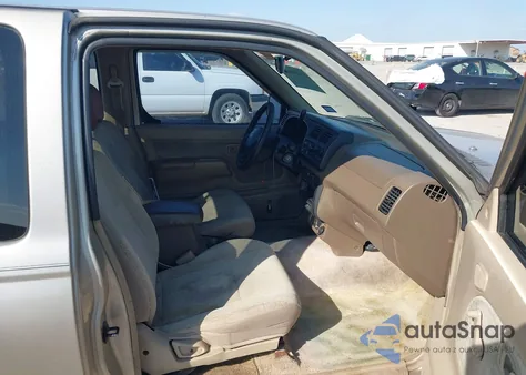 2000 Nissan Frontier Xe from USA, damaged, VIN 1N6DD26S9YC418543